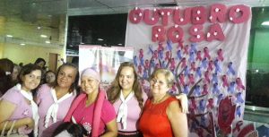 Imagem da notícia - Lenços e cabelos são entregues a ONGs de apoio à causa câncer como parte da programação do Outubro Rosa
